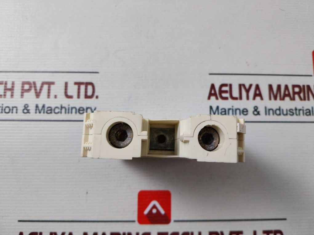 Telemecanique Ab1-vv7035 Terminal Block