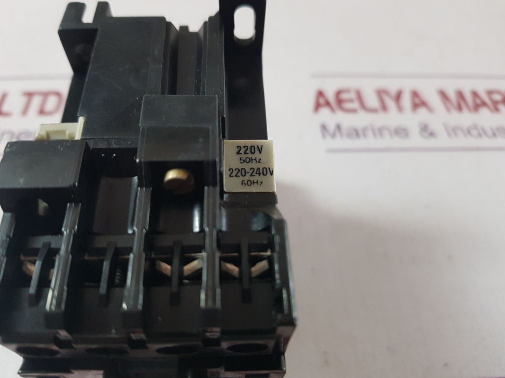 Telemecanique Ca2-dn140.A65 Control Relay