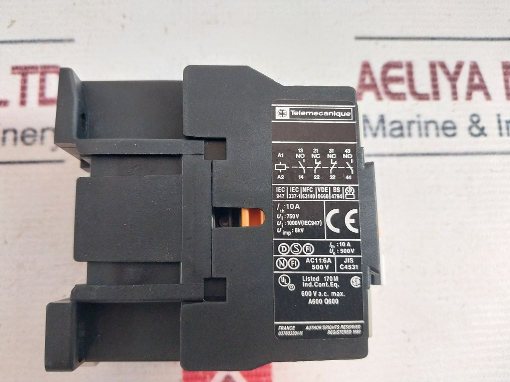 Telemecanique Ca2 Dn 22 Auxiliary Control Relay