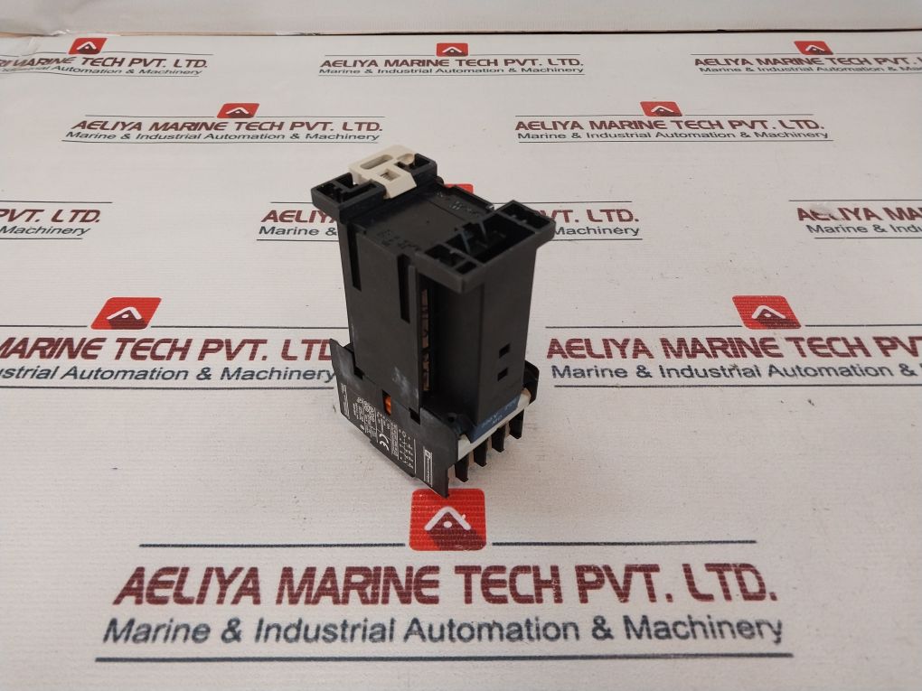 Telemecanique Ca3 Dn 22 Control Relay 750V