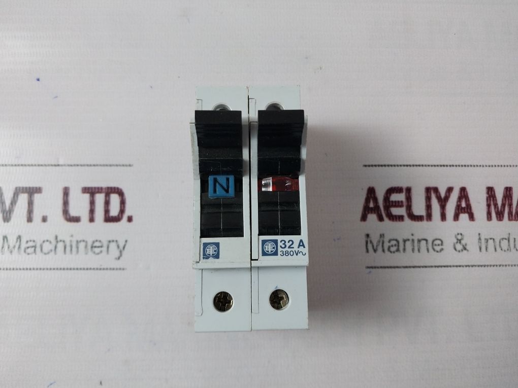 Telemecanique Gk 1-dc Terminal Block Fuse Holder