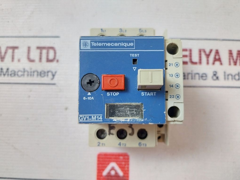 Telemecanique Gv1-m14 Motor Protector With Auxiliary Contact Block Gv1-a01