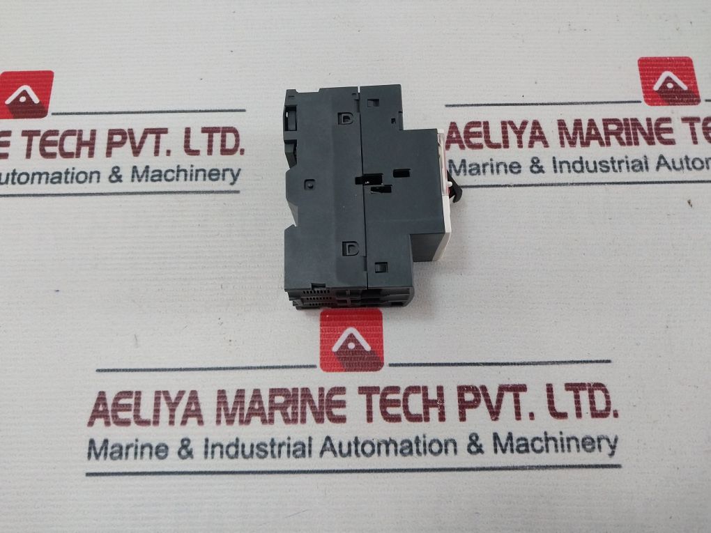 Telemecanique Gv2Me08/2.5-4A Motor Protection Circuit Breaker