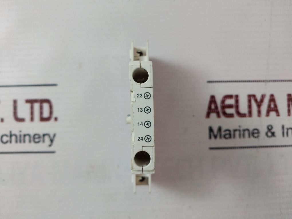 Telemecanique Gv3A02 Auxiliary Contact 690V