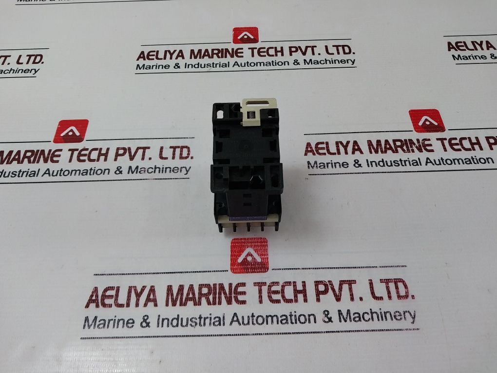 Telemecanique Lc1 D09 01 Contactor 25A 440V 50/60Hz