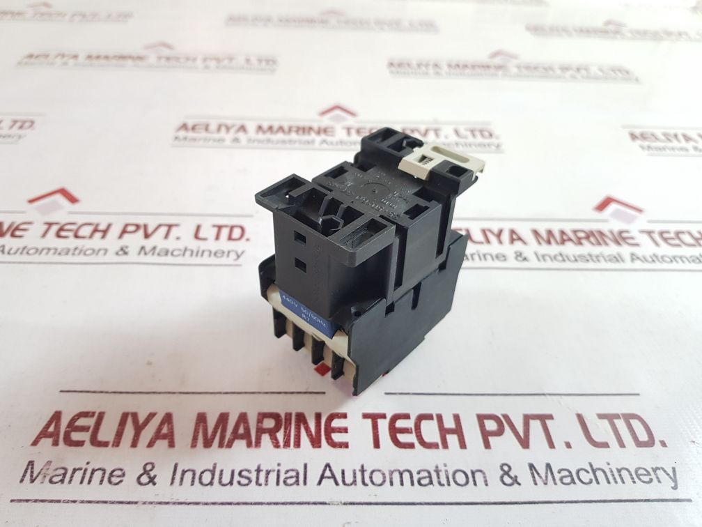 Telemecanique lc1 d12 10 contactor