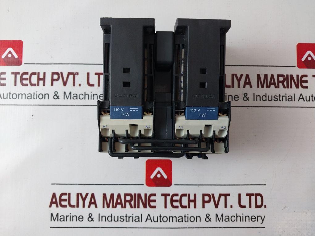 Telemecanique Lp1 D0901 Reversing Contactor