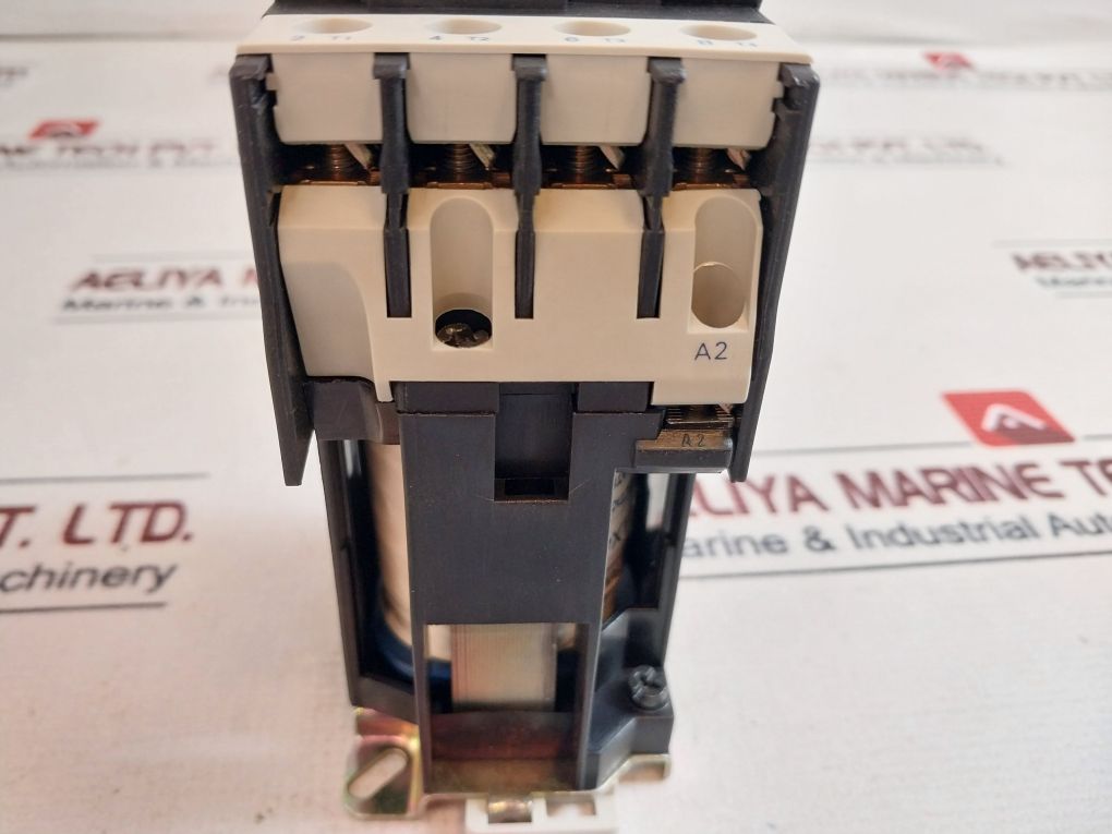 Telemecanique Lp1 D25004Bd Contactor 24V