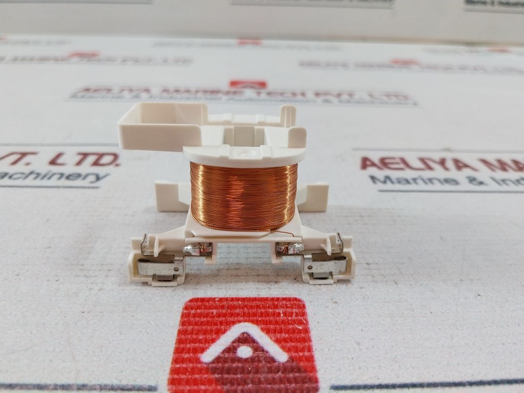 Telemecanique P7 230V Contactor Coil