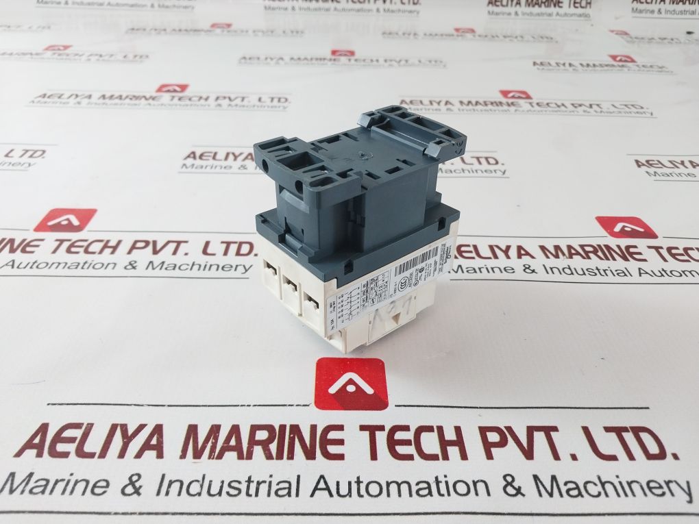 Telemecanique Cad32 E7 Contactor
