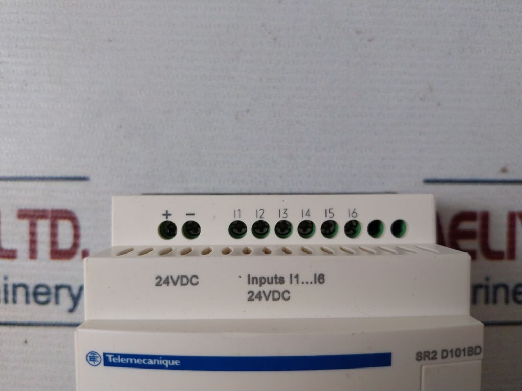 Telemecanique Sr2 D101Bd Compact Smart Relay Power 24Vdc 2.7W