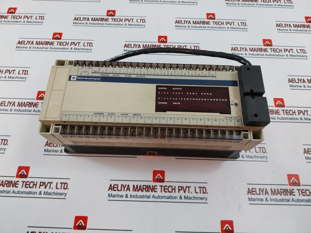 Telemecanique Tsx Dmf 401 I/O Module 0.35A 24Vdc Outputs