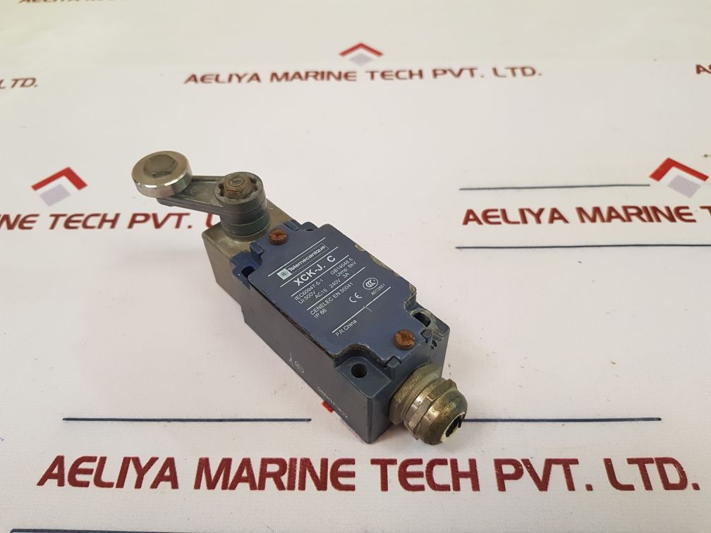 Telemecanique Xck-j.C Limit Switch Zck-e05C
