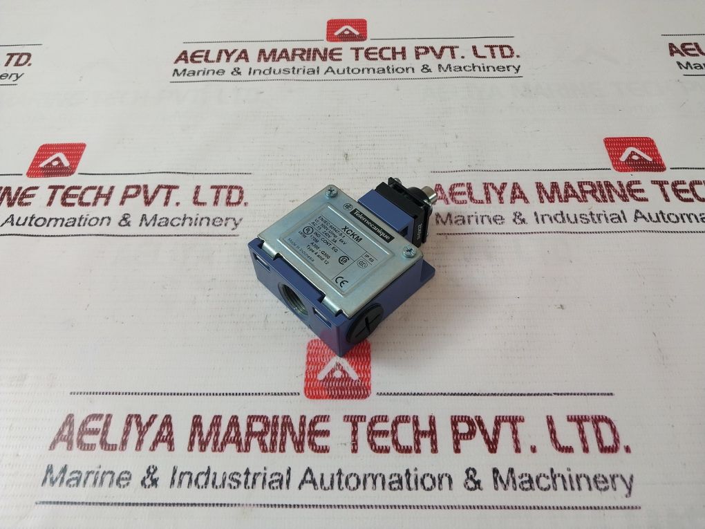 Telemecanique Xckm Miniature Limit Switch
