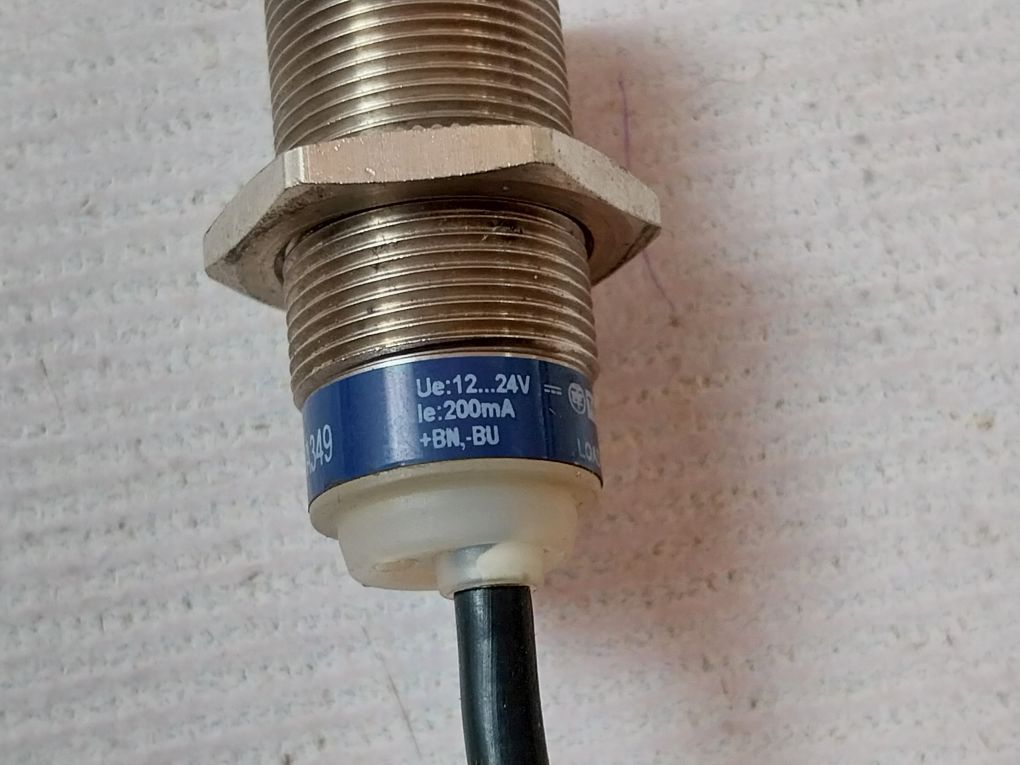 Telemecanique Xs1 N18Pa349 Proximity Switch