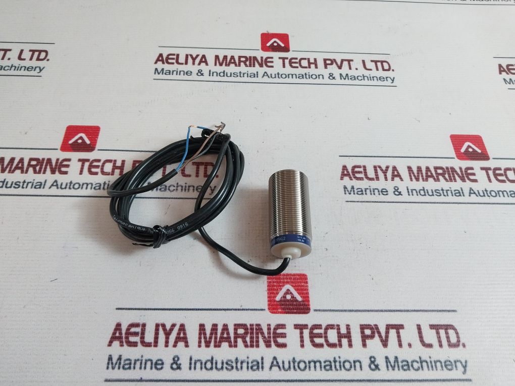 Telemecanique Xs630B1Pal2 Inductive Proximity Sensor