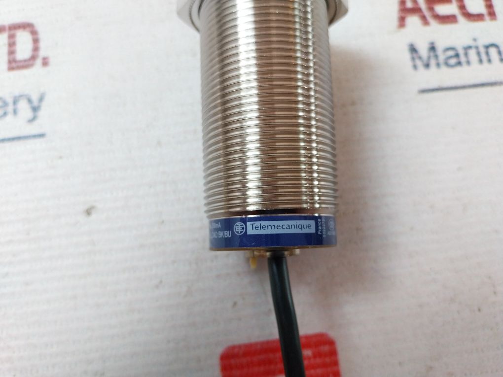 Telemecanique Xs630B1Pal2 Proximity Switch Sensor