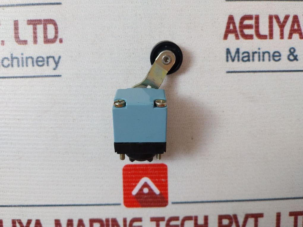 Schneider Telemecanique Zck-d15 Limit Switch-thermoplastic Roller Lever