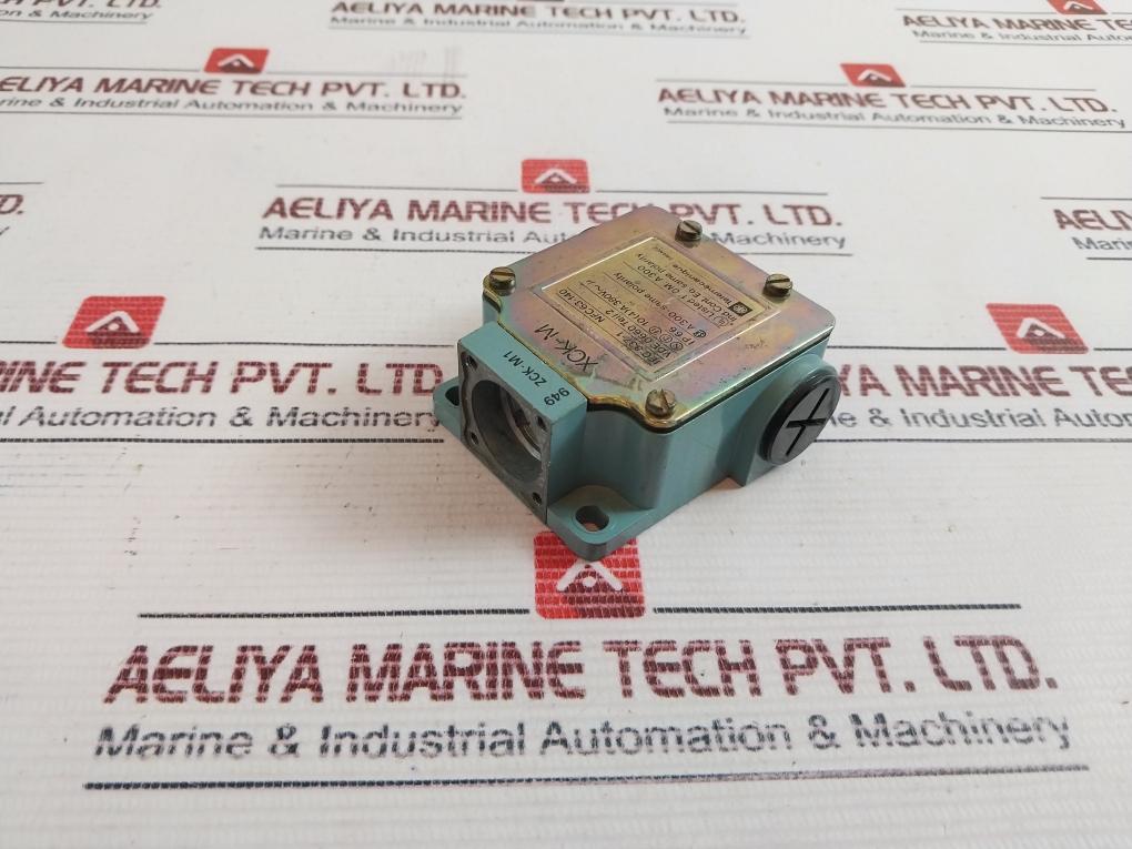 Telemecanique Zck-m1 Limit Switch Body Xck-m Ip66