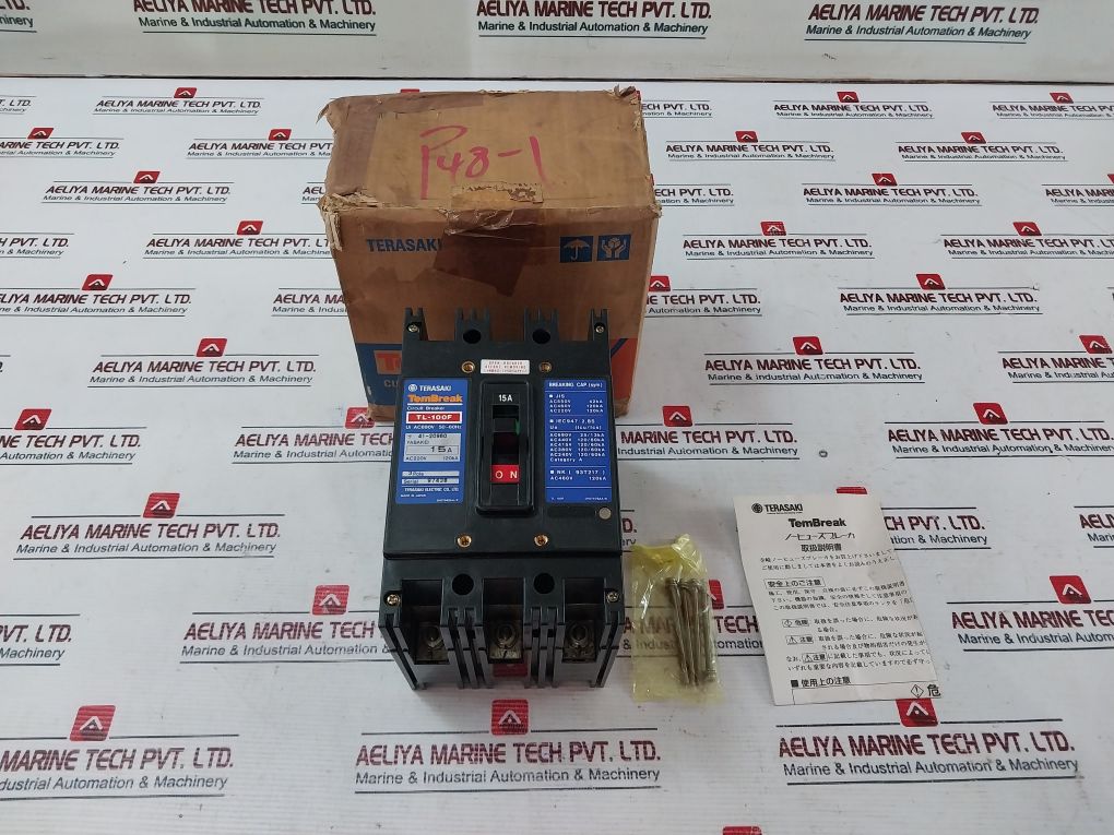 Terasaki Tl-100F 3 Pole Current Limiting Circuit Breaker 15A Ac690V