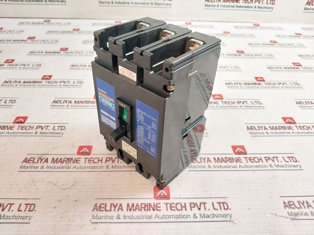 Terasaki Xs225Ns Circuit Breaker 125A 3-pole 200-480V