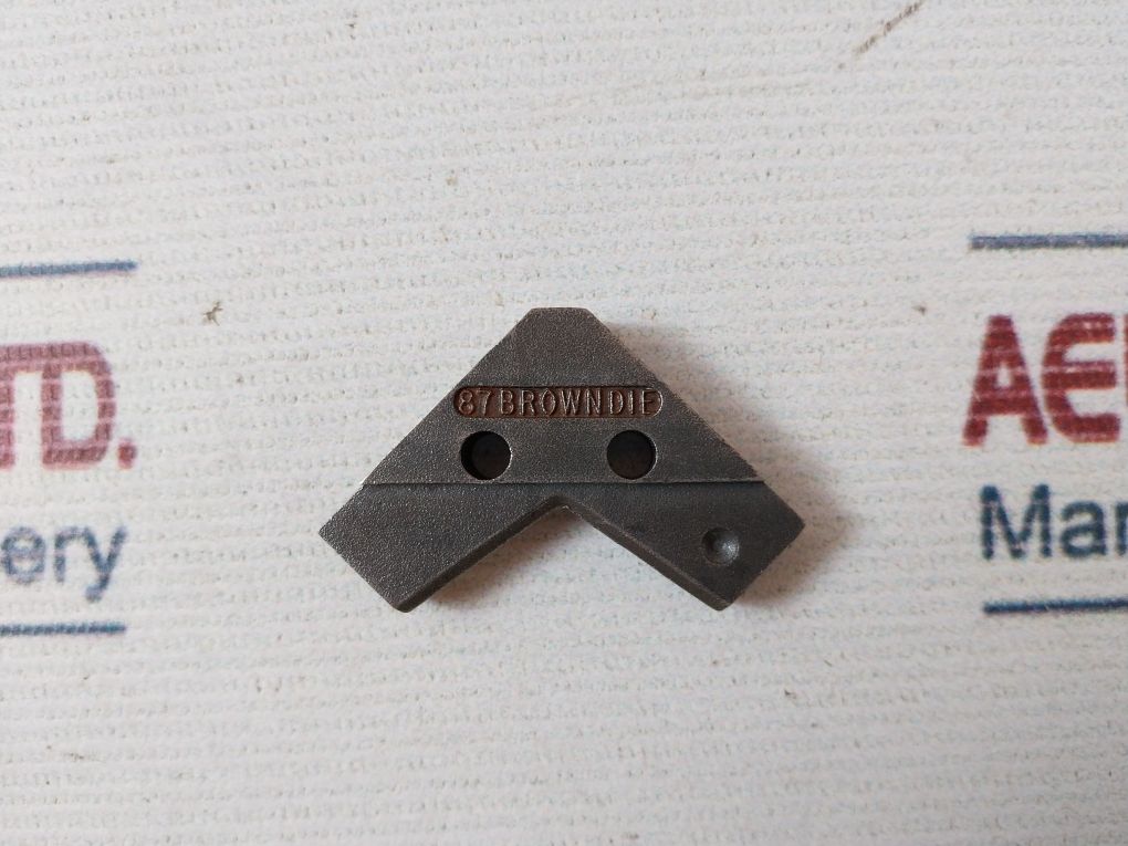 Thomas & Betts Tbm8S Compression Tool With Die Set