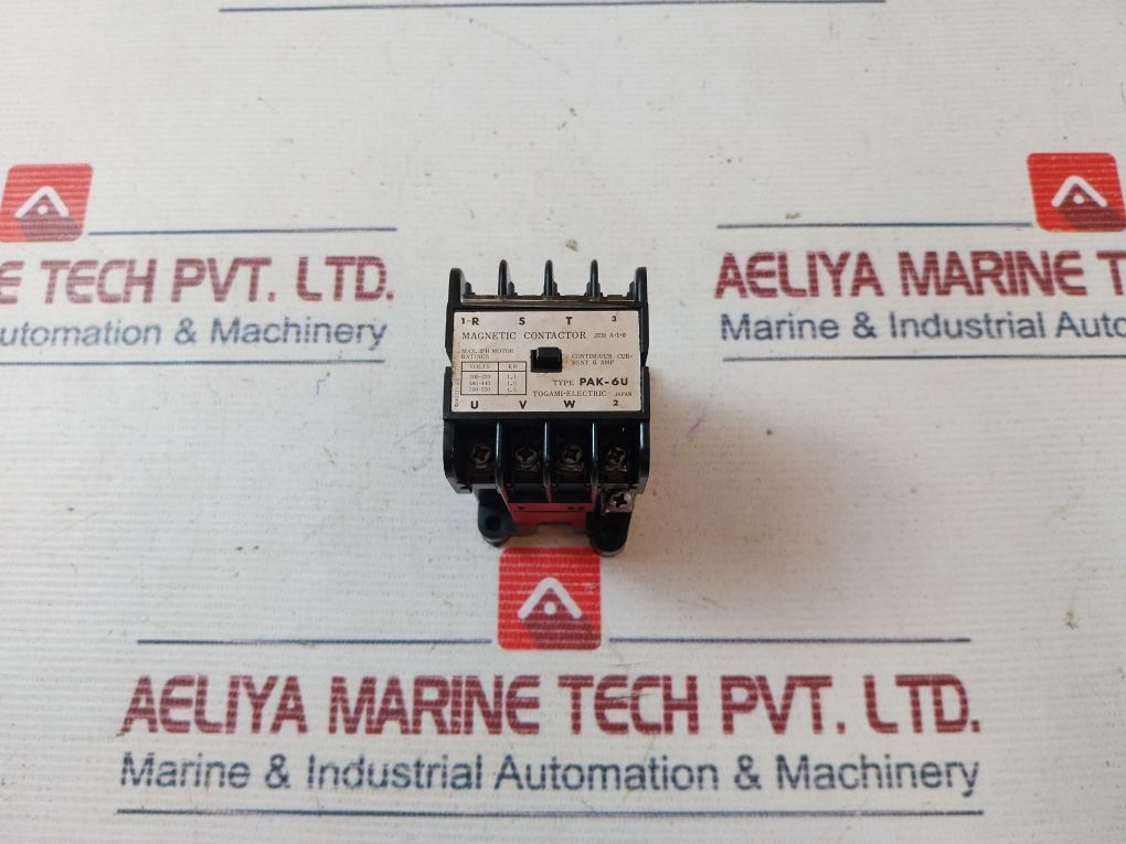 Togami-electric Pak-6U Magnetic Contactor 6 Amp