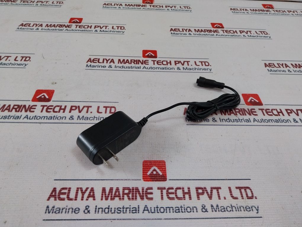 Tq-1311000U Lithium Battery Charger 100-240V