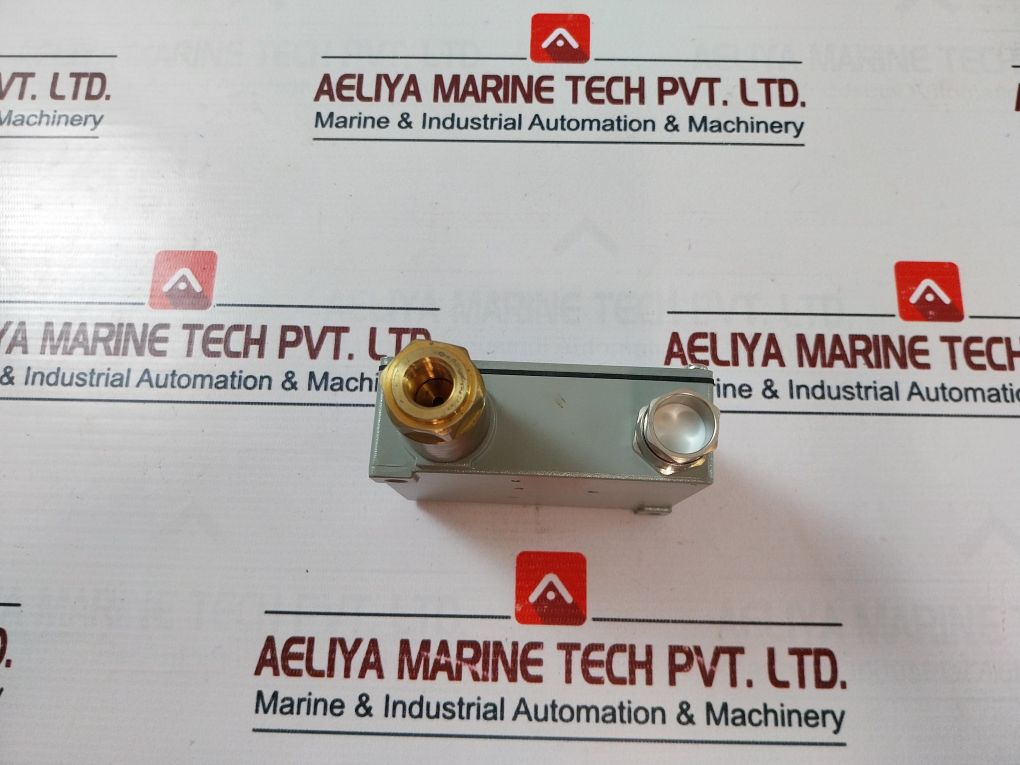 Trafag 904.2378.905 Pressure Switch 1-10 Bar