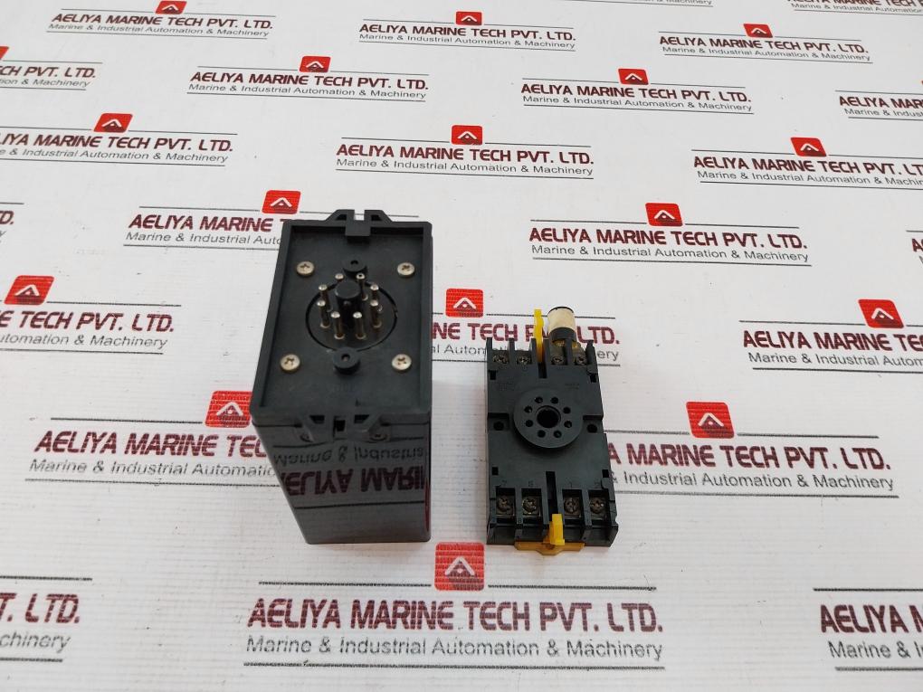Tsuruga Electric 7542-54-29-3 Signal Transducer With Base 250V