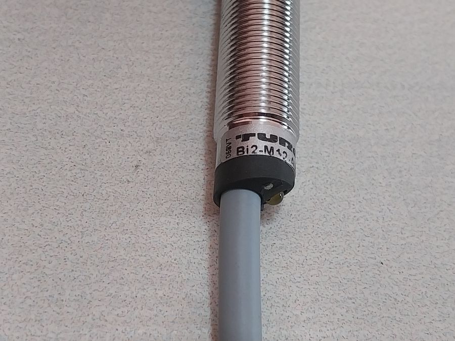 Turck Bi2-m12-an6X Proximity Sensor