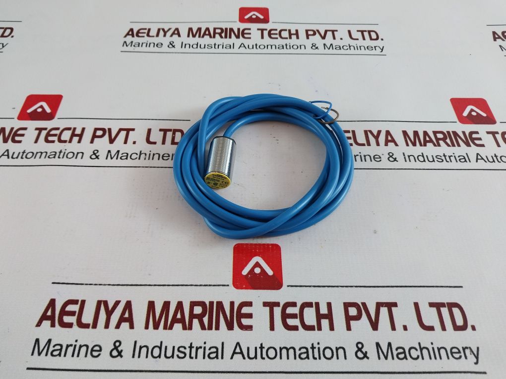 Turck Bi5-g18-y1X Proximity Switch
