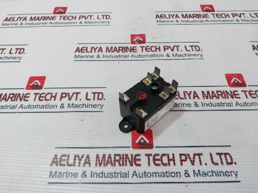 Tyco Electronics Hn61Kk324B Carrier Ac Relay 24Vac 50/60Hz