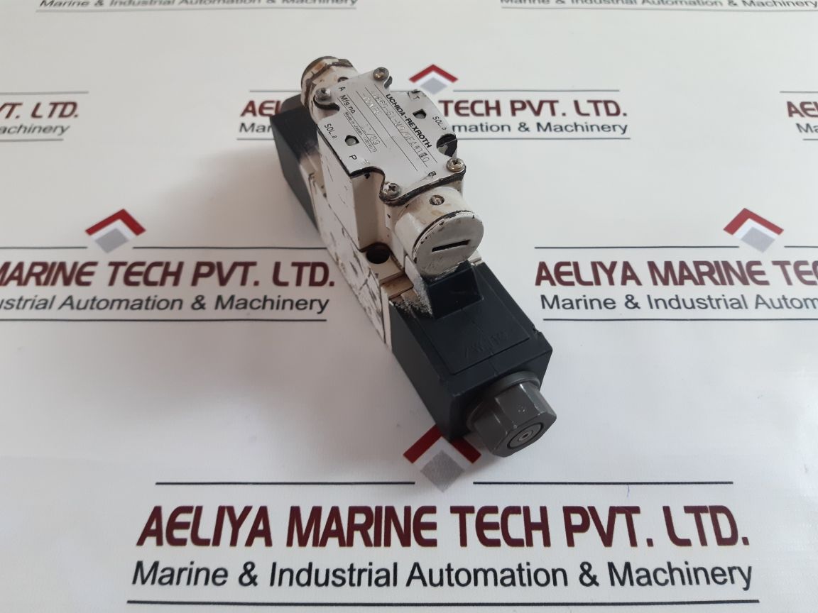 Uchida-rexroth 4We6D-51-m0/0Faw110-00Nps Directional Control Valve