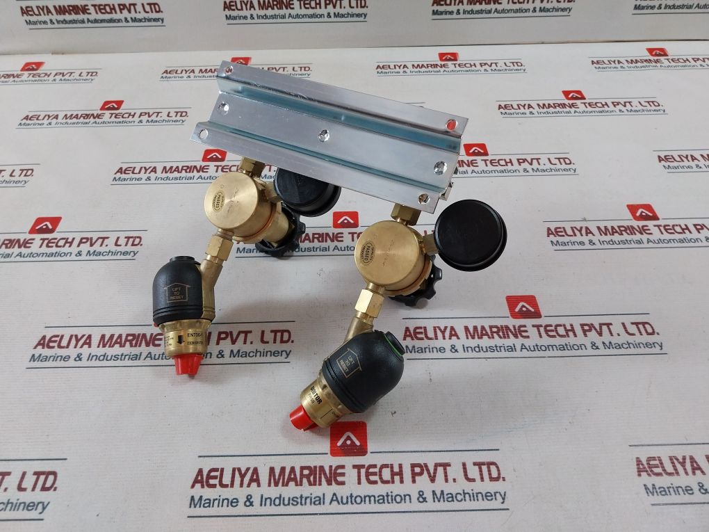 Unitor Fr50 Flashback Arrestor R 700 Plus Acetylene Pressure Regulator