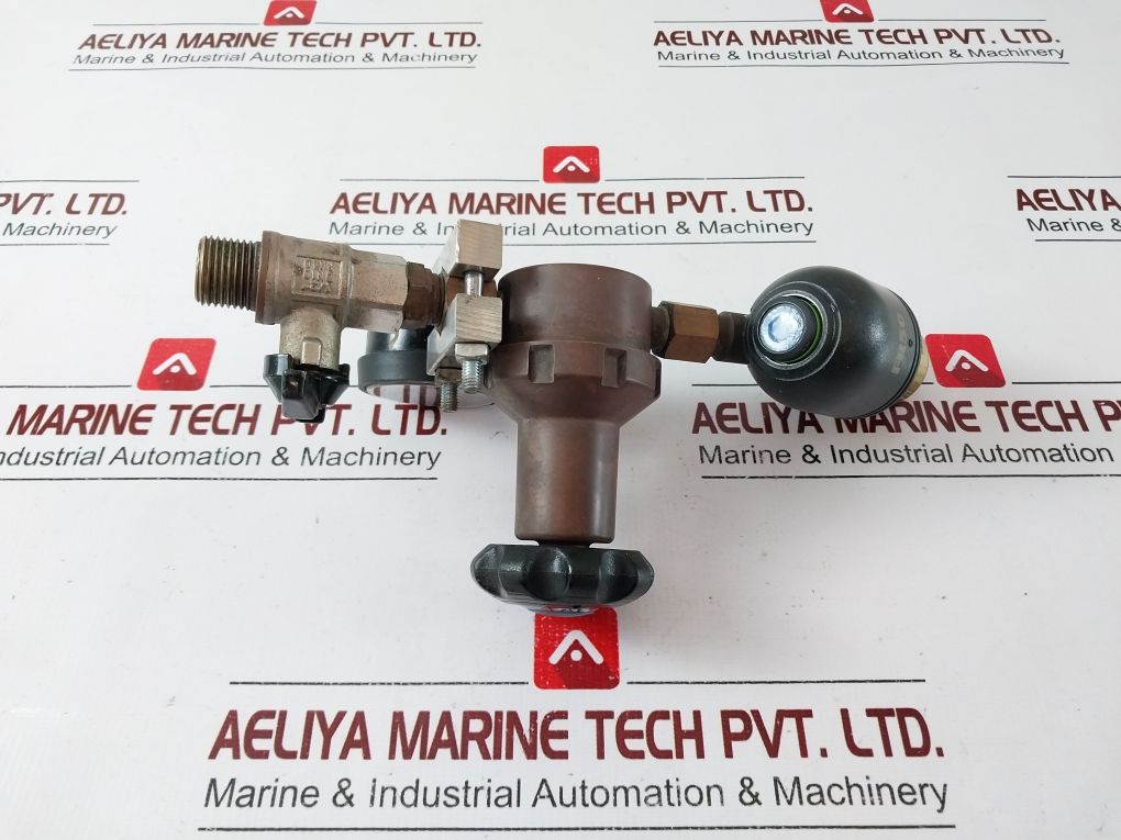 Unitor R700 Plus Pressure Regulator With Fr50 Flashback Arrester & Check Valve