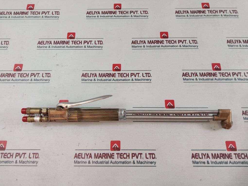 Uniweld 830 Hand Cutting Torch B411