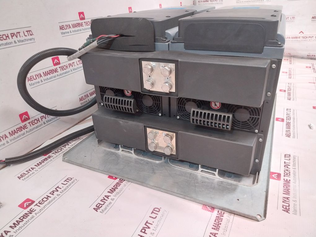 Vacon Pm103050N0Nwg Servo Drive