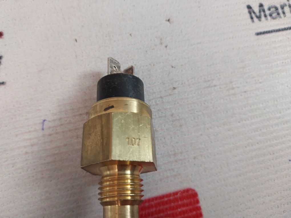 Vdo 6-24V Temperature Switch 120°C