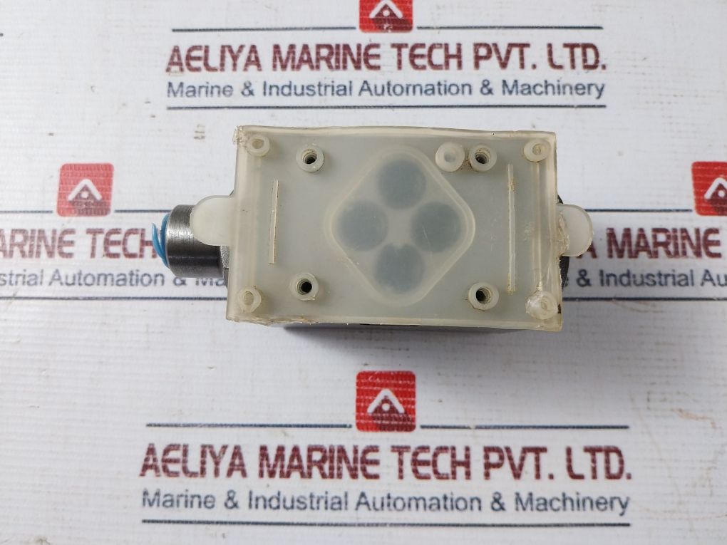 Vickers Dg3V-3-2A-t-7-s-60 Pressure Valve