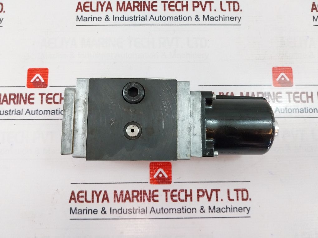 Vickers Dg4S4-018C-h-50 Directional Valve 195053