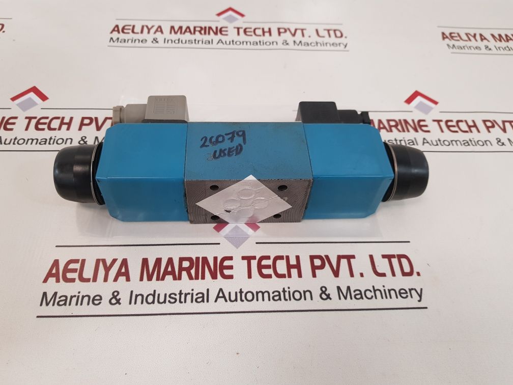 Vickers Dg4V 3 2N H M U1 D6 60 En38 Directional Control Valve Used