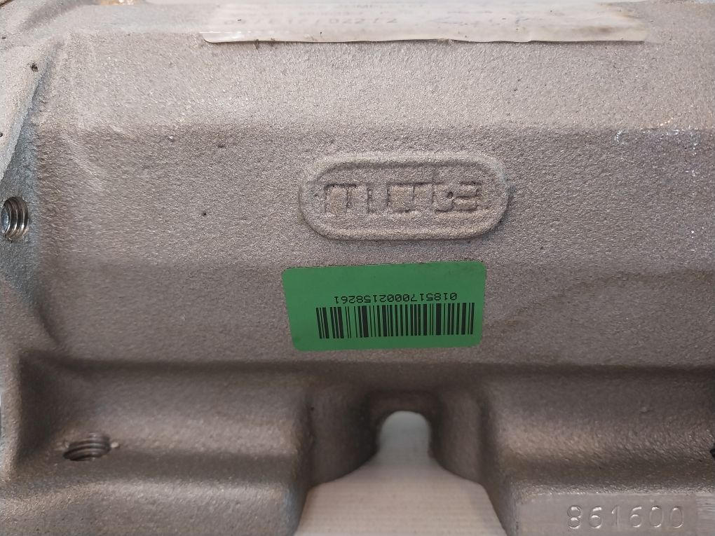 Volvo 861600 Oil Cooler Housing