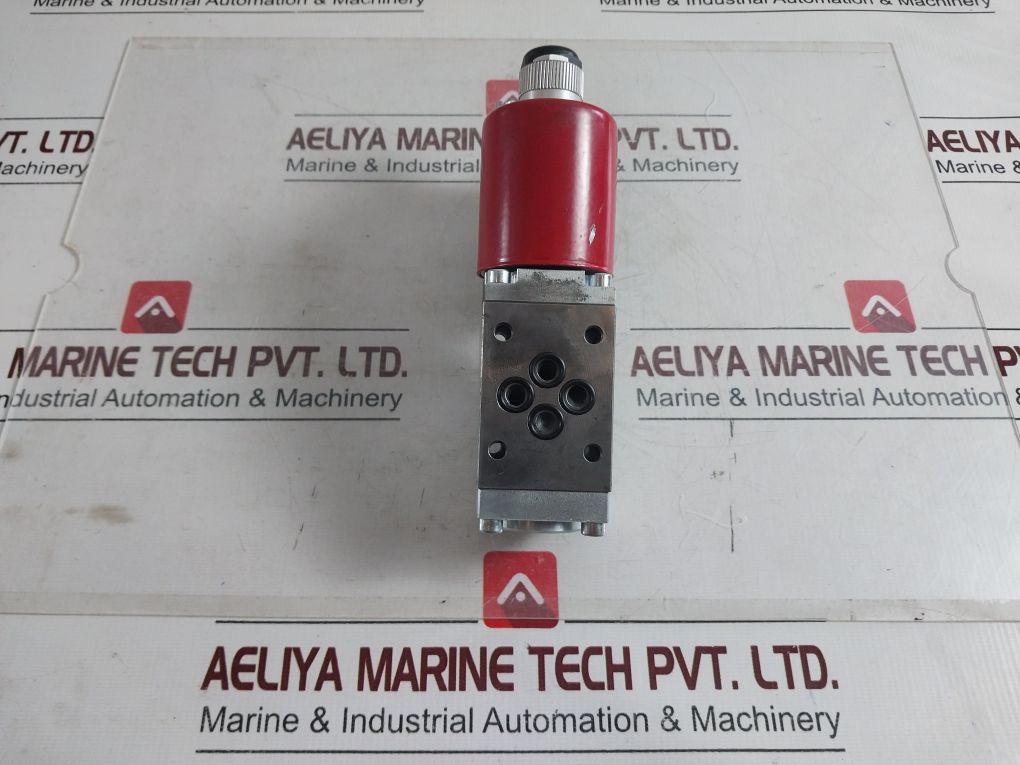 Wandfluh Aex.32061A-s1788 Directional Valve With Coil 118 195 024L