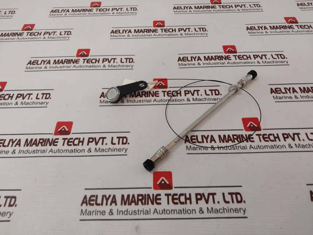 Waters 186003374 Acquity Uplc Beh C8 1.7µM Column 1.0 X 150Mm