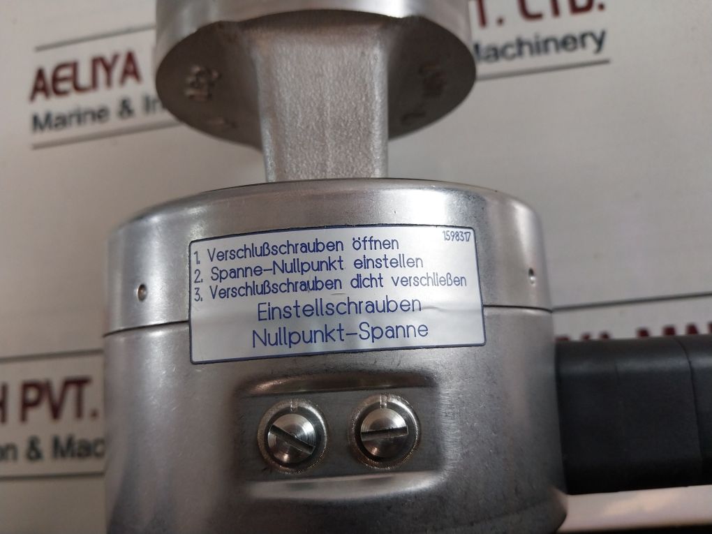 Wika 891.34.1998 Differential Pressure Transmitter 10-30Vdc