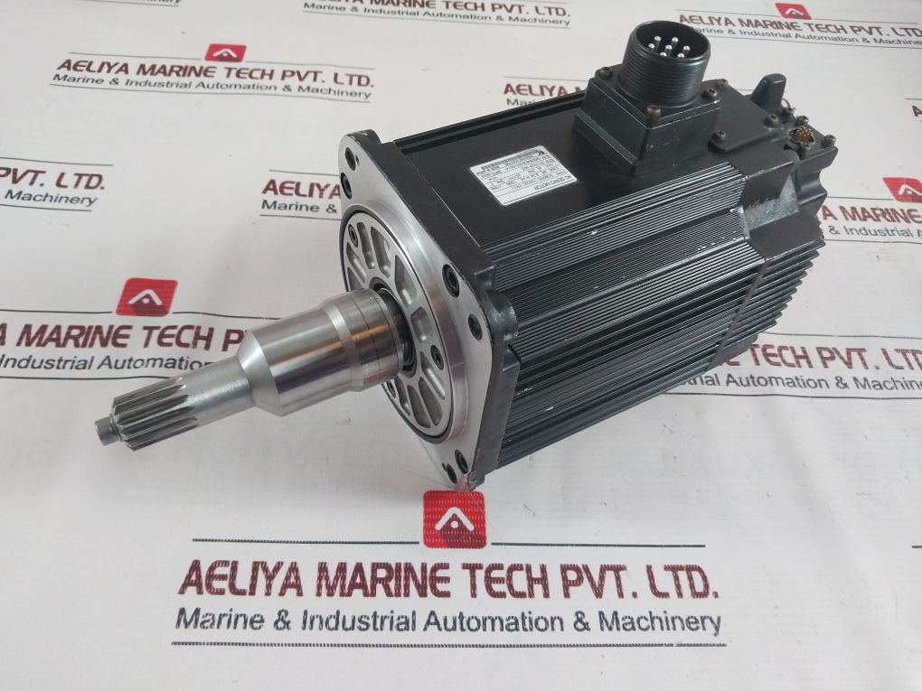 Yaskawa Electric Sgmrs-13A2A-yr11 Ac Servo Motor 1300 W 1500 R/Min (Not Working)