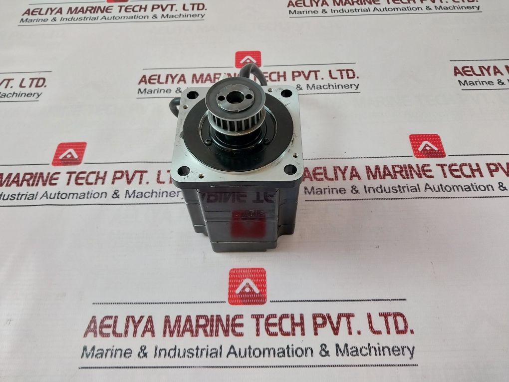 Yaskawa Sgmph-02A2A-yr12