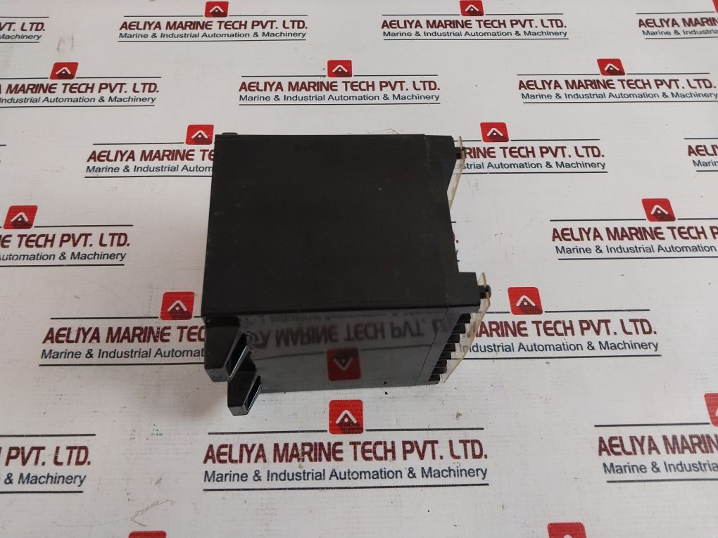 Yokogawa 2379 39 Insulation Resistance Monitor 50/60Hz