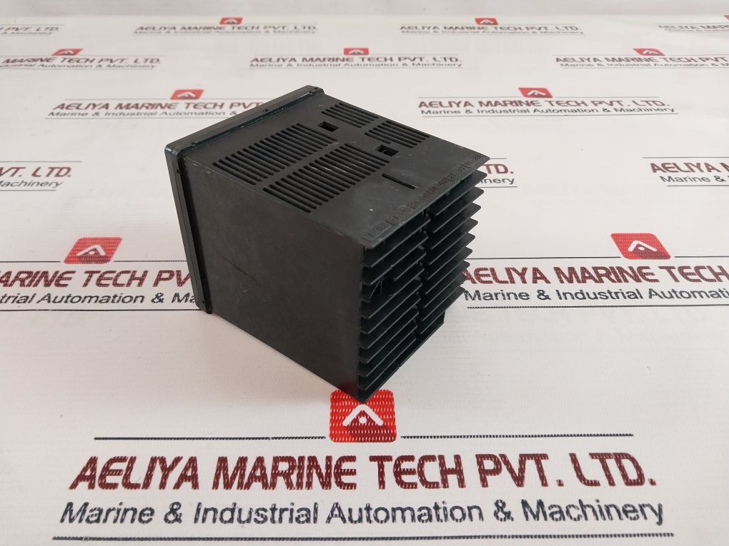 Yokogawa Ut550E Temperature Controller